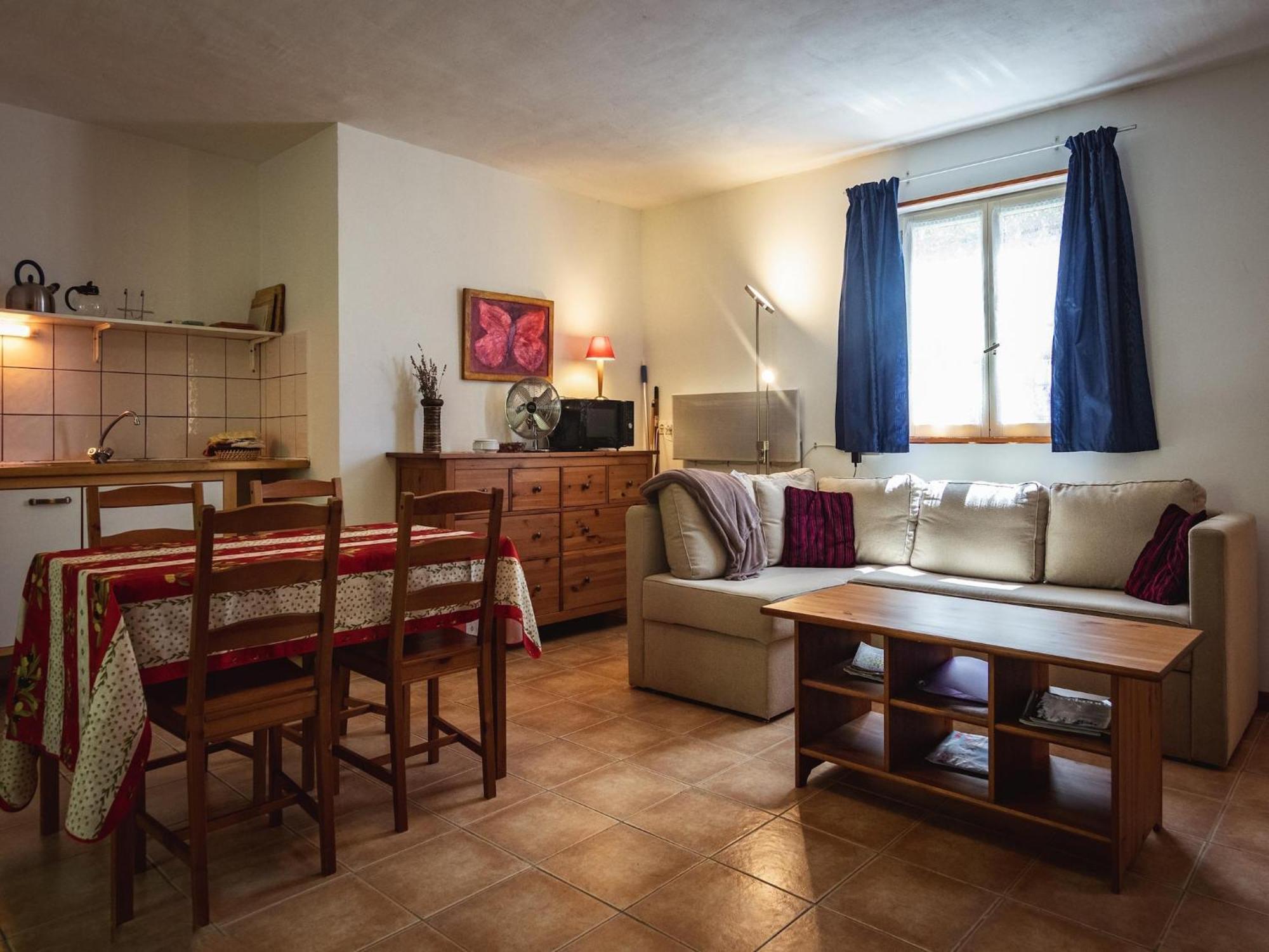 Charming Gite With Pool In Vezac Beynac-et-Cazenac Buitenkant foto